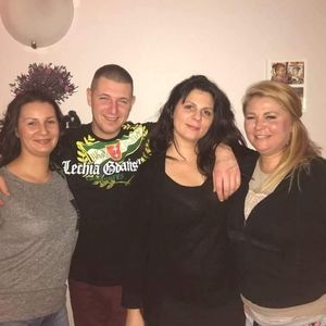 Meet your Posher, Elżbieta